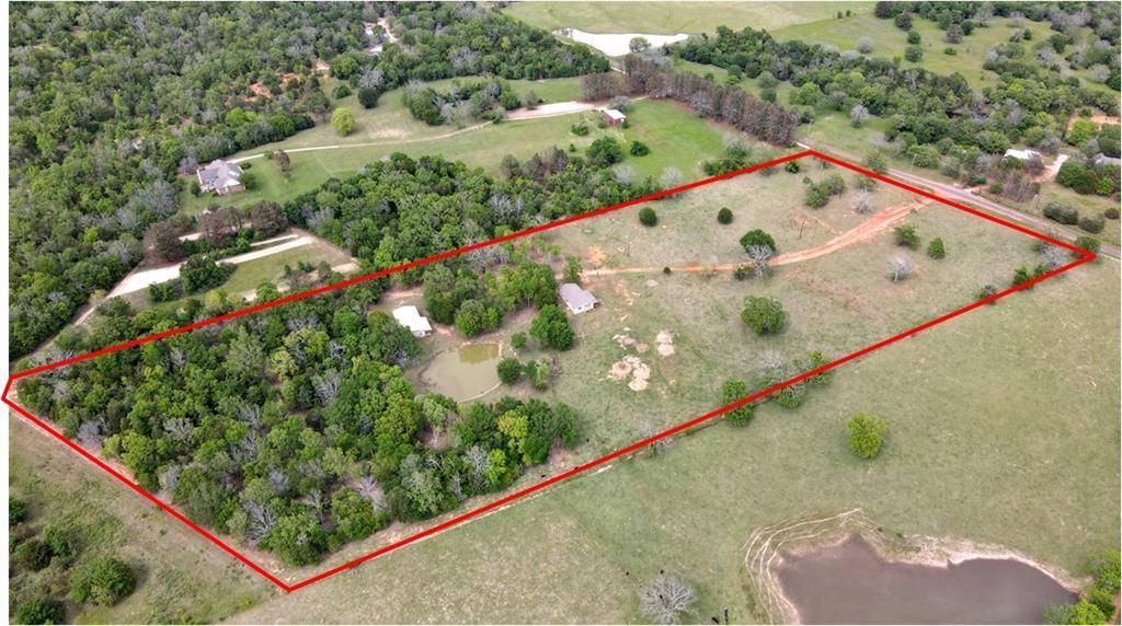 2491 ACR 463, Montalba, TX 75853