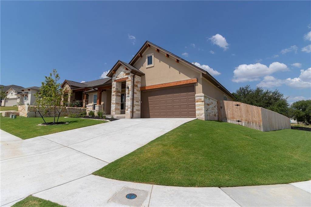 131 Creek Point DR, Georgetown, TX 78628