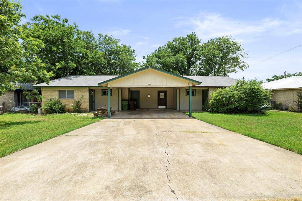 2105 Magnolia DR, Round Rock, TX 78664