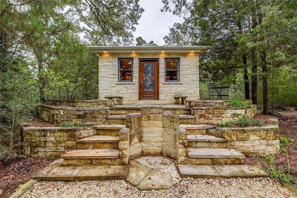 1219 County Road 337, Lexington, TX 78947