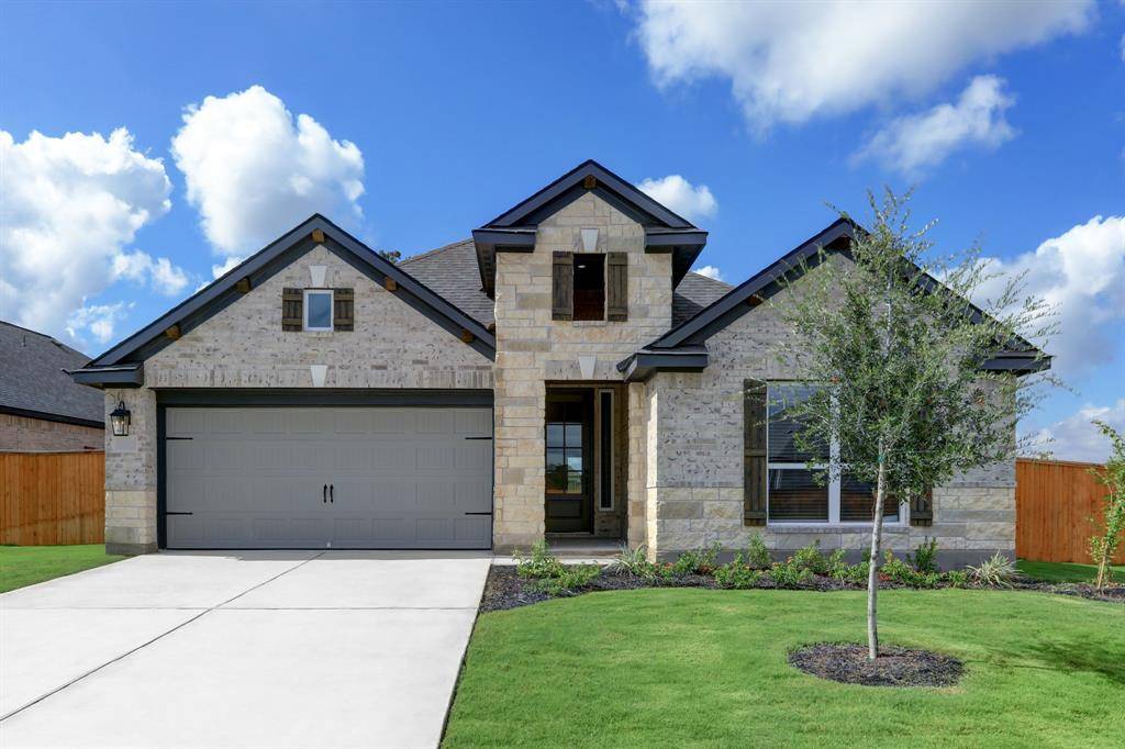 113 Hackberry LN, Bastrop, TX 78602