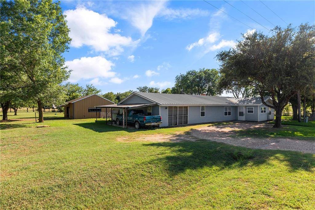 1157 County Road 424, Bartlett, TX 76511