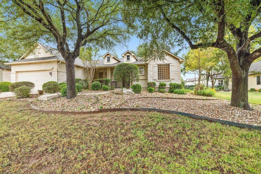 132 Dewberry DR, Georgetown, TX 78633