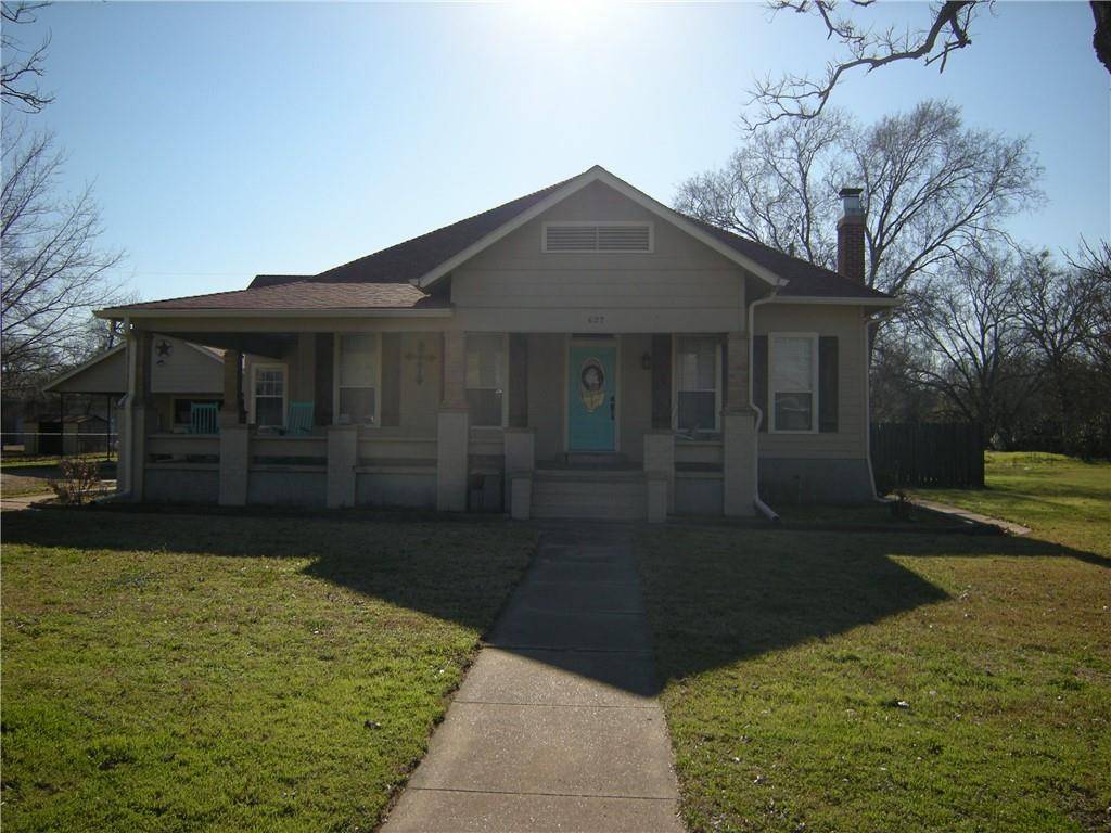 627 Ackerman, Rockdale, TX 76567