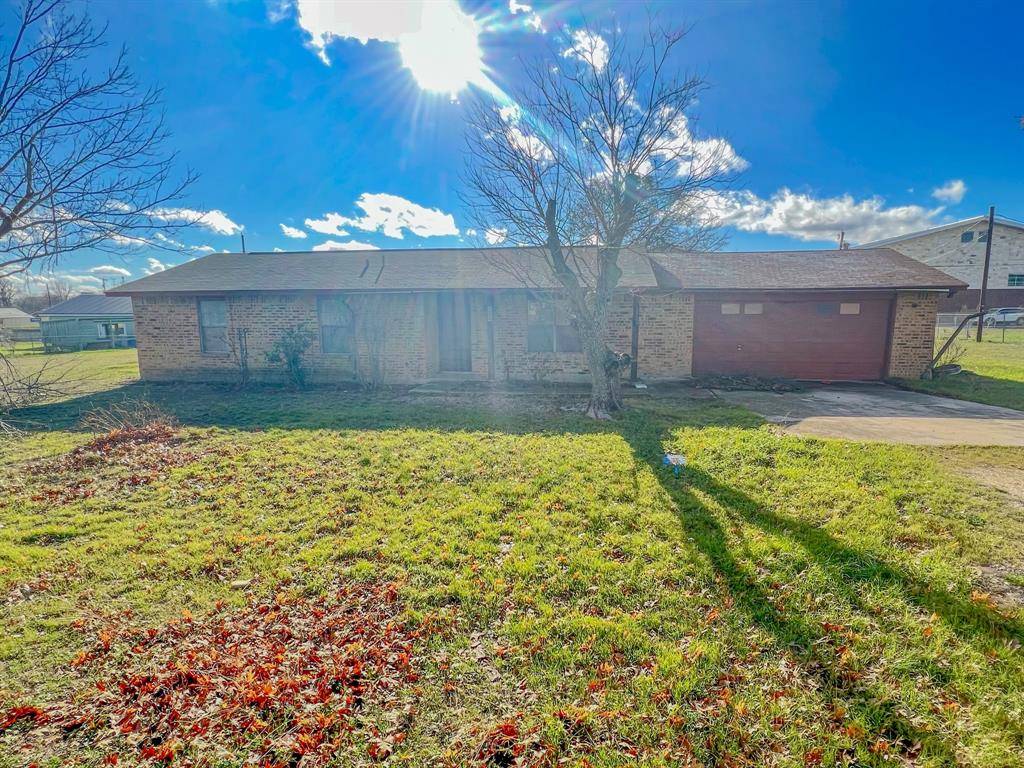 301 N 8th ST, Jarrell, TX 76537
