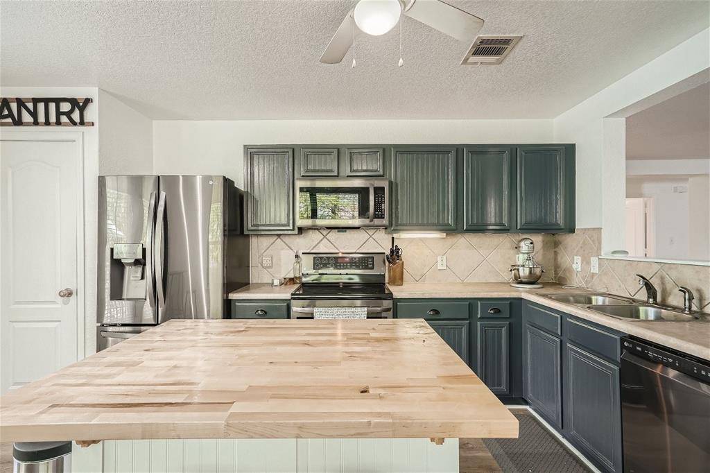 490 Tower DR, Kyle, TX 78640