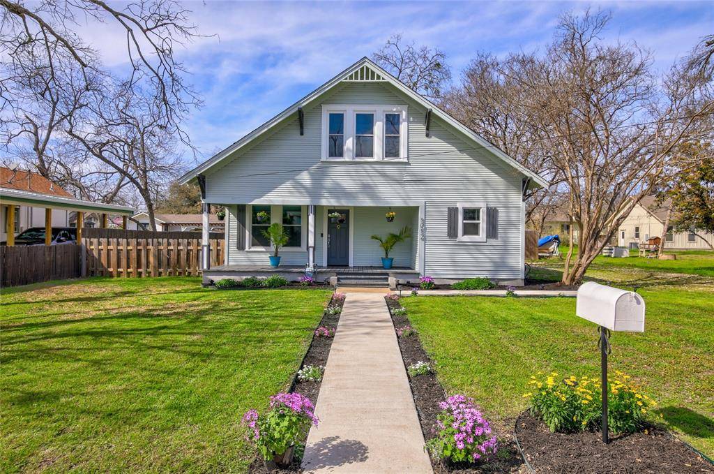 1012 Speegle ST, Taylor, TX 76574