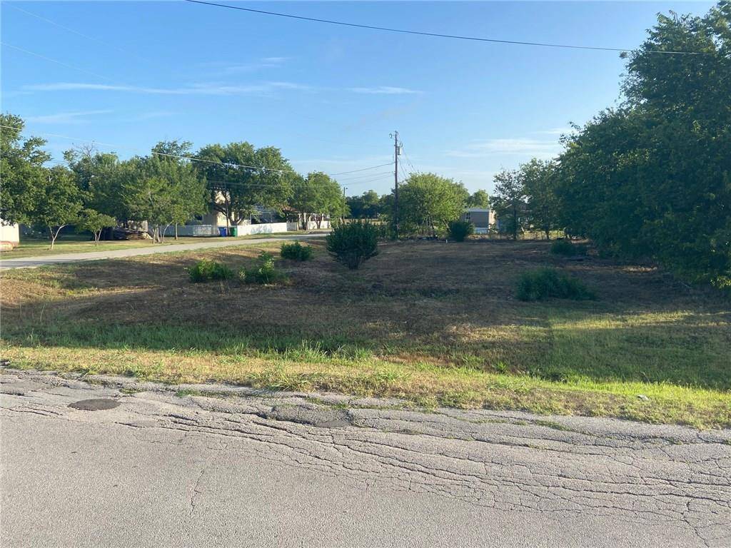501 E Carrie Manor ST, Manor, TX 78653