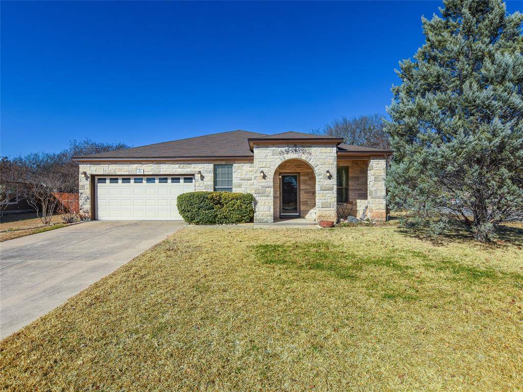 300 Wind Hollow DR, Georgetown, TX 78633