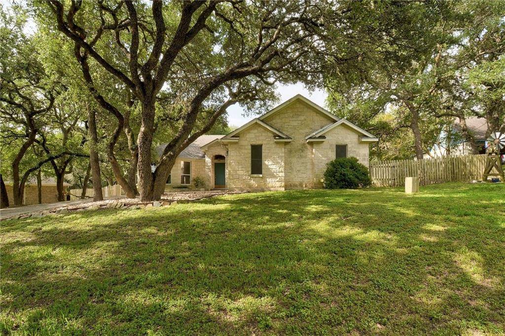 305 Primrose DR, Kyle, TX 78640