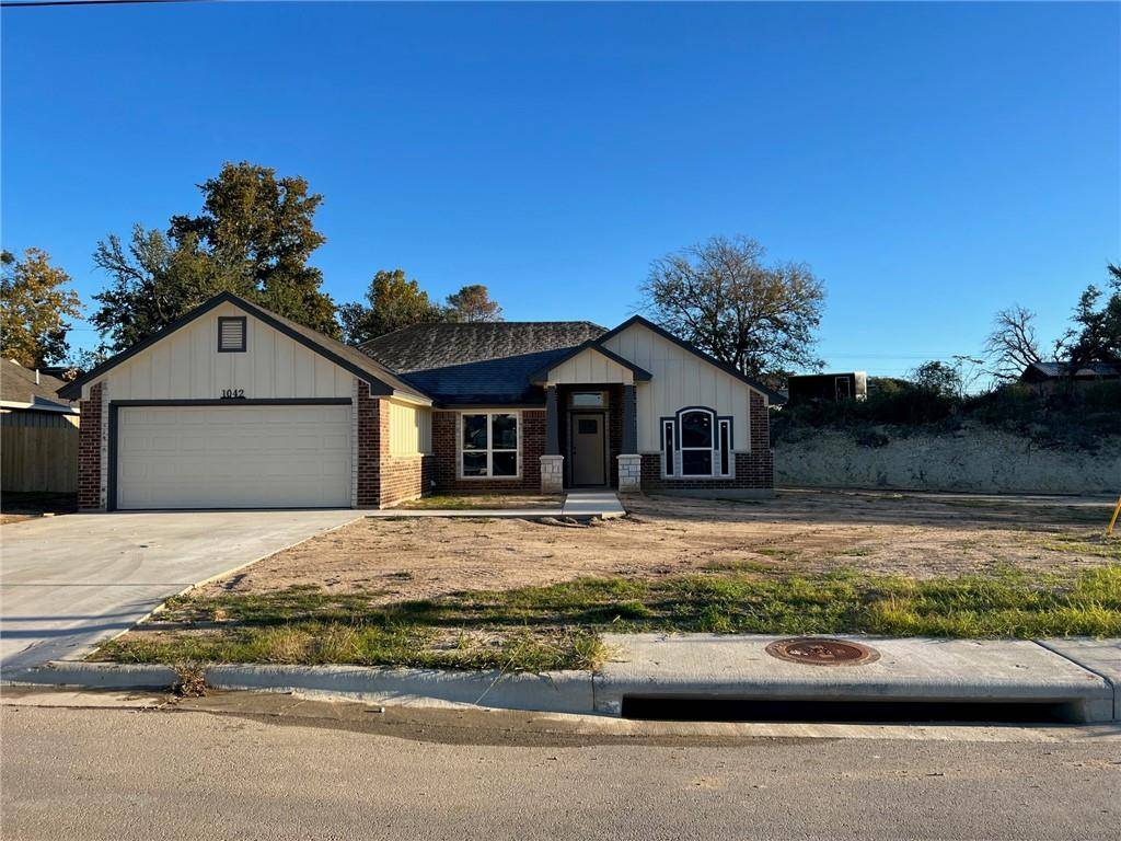1042 Fieldstone DR, Lampasas, TX 76550