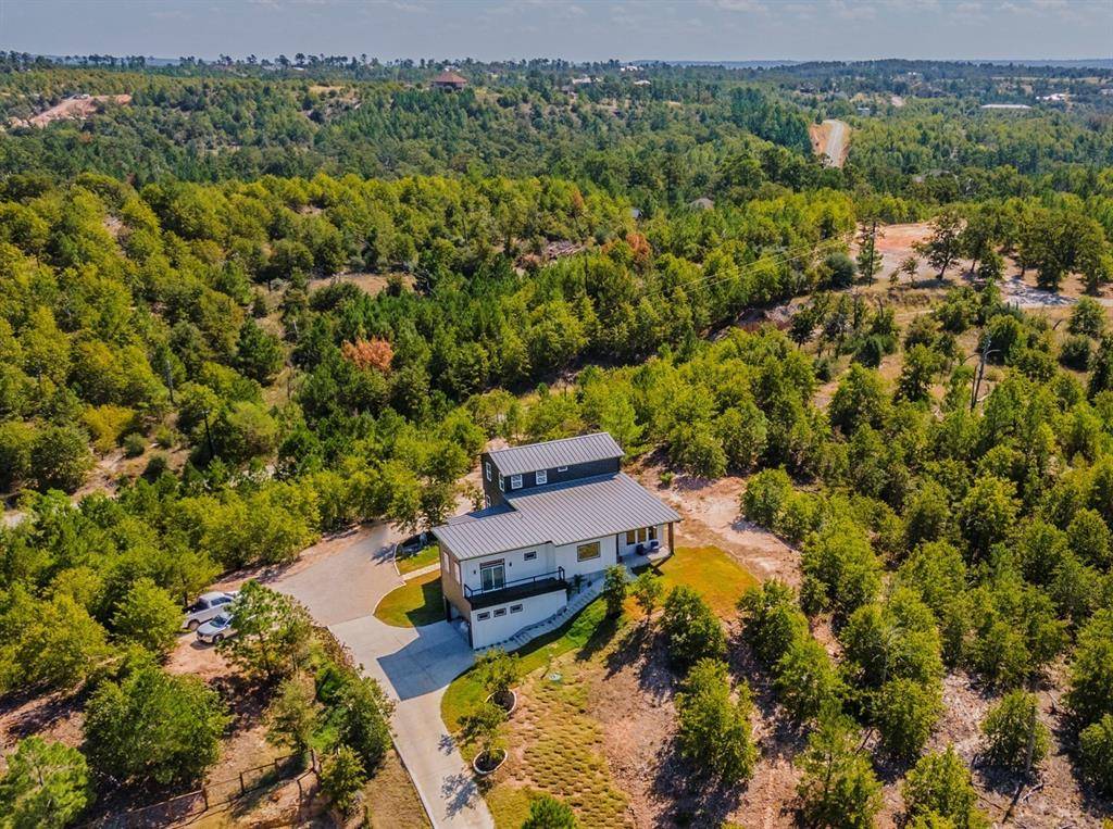 213 Kipahulu DR, Bastrop, TX 78602