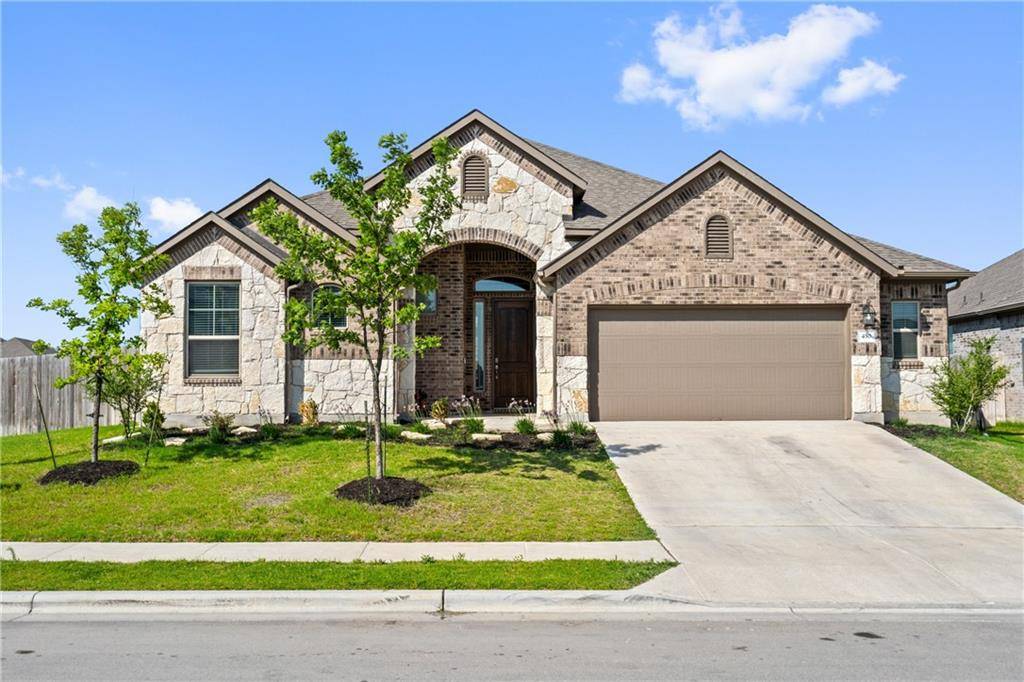 450 Baretta LOOP, Buda, TX 78610