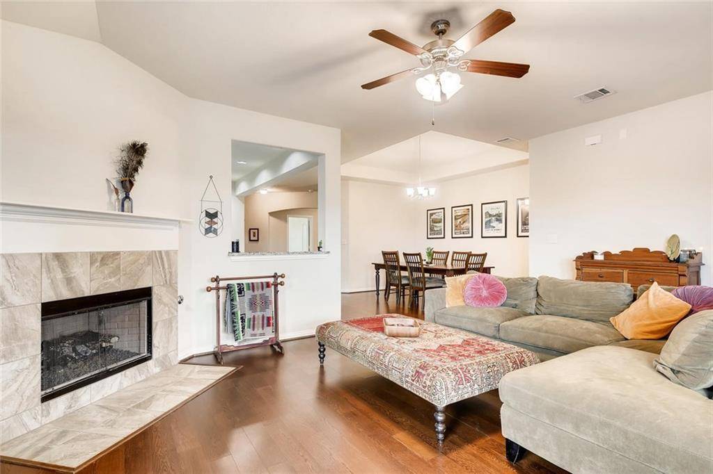 143 Strawberry Blonde DR, Buda, TX 78610