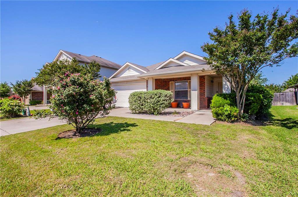 110 S Creek Bend DR, Hutto, TX 78634