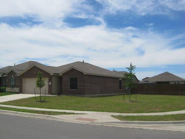 1324 Twin Estates DR, Kyle, TX 78640