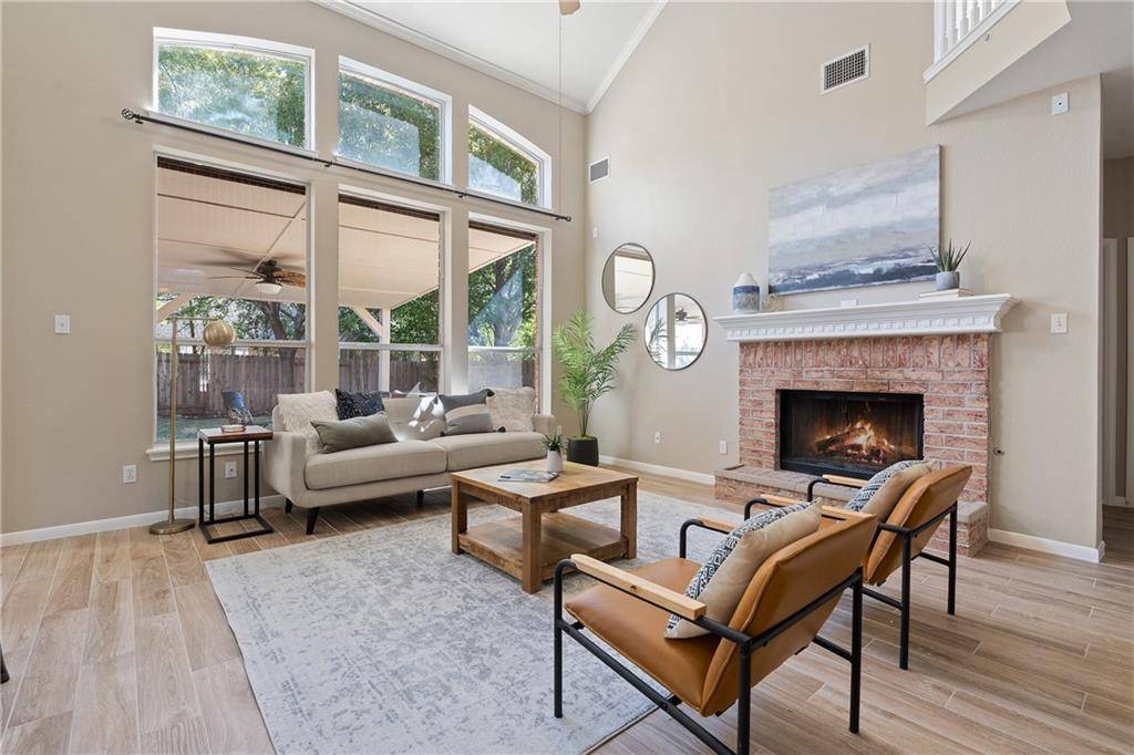 1616 Sunterro, Austin, TX 78727