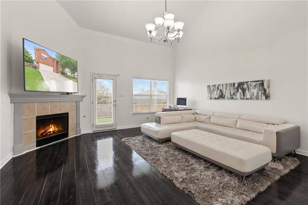 148 Black Cap RUN, Buda, TX 78610