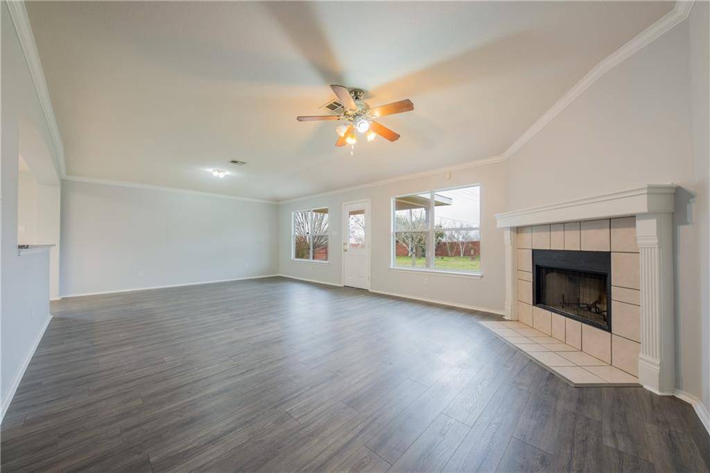 101 Colt CV, Kyle, TX 78640