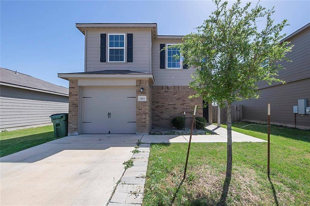 563 Yearwood LN, Jarrell, TX 76537