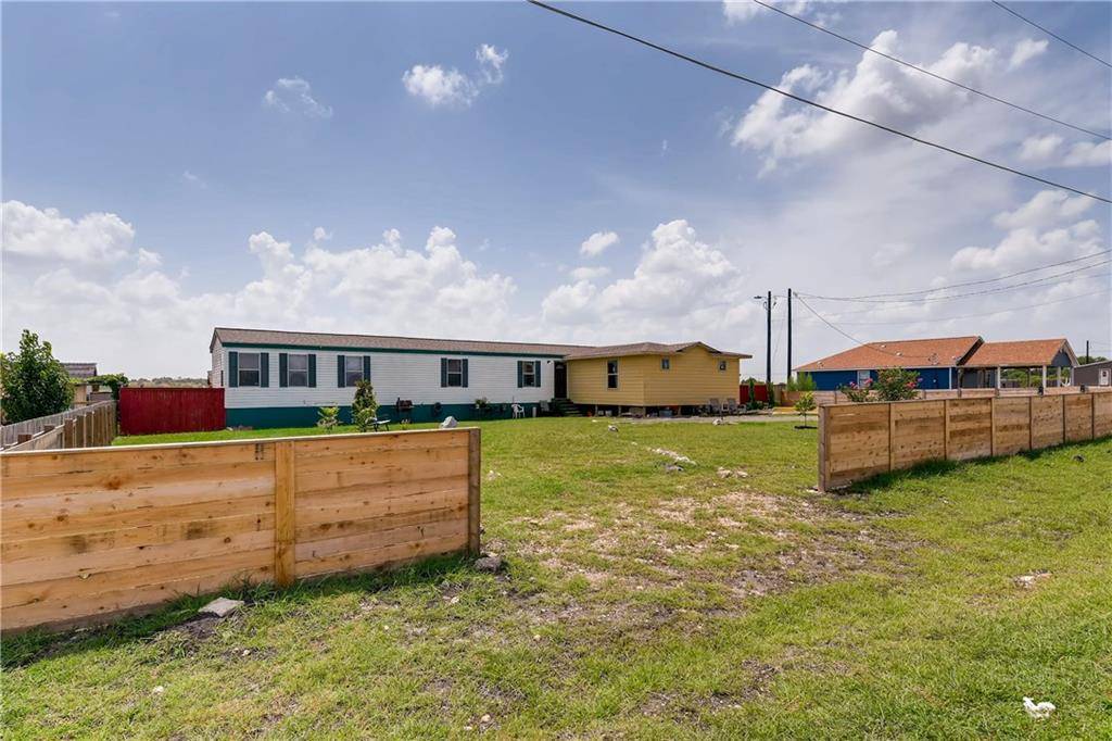 270 Tobias ST, Buda, TX 78610