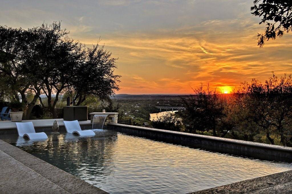2116 MOONLIGHT TRCE, Spicewood, TX 78669