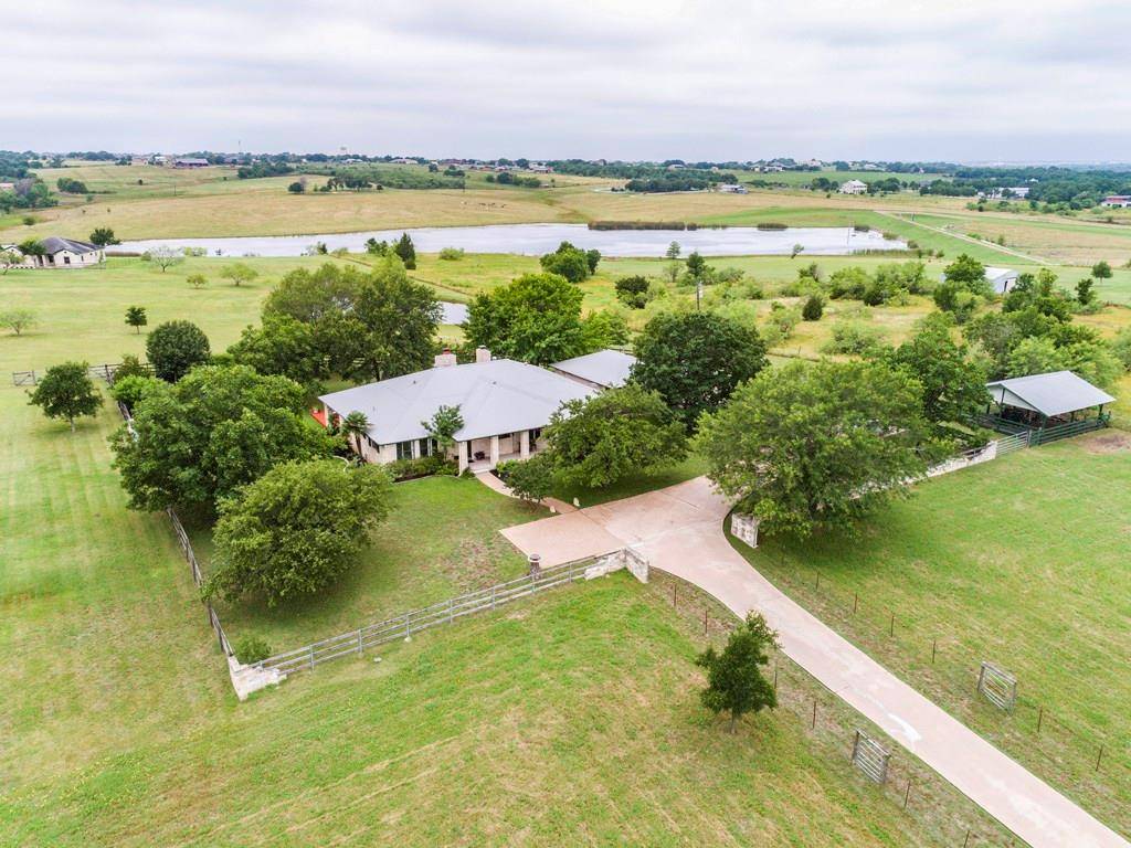 1636 County Road 139, Hutto, TX 78634