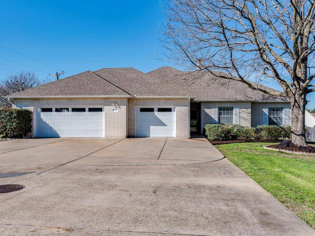 1216 Amistad DR, Round Rock, TX 78664