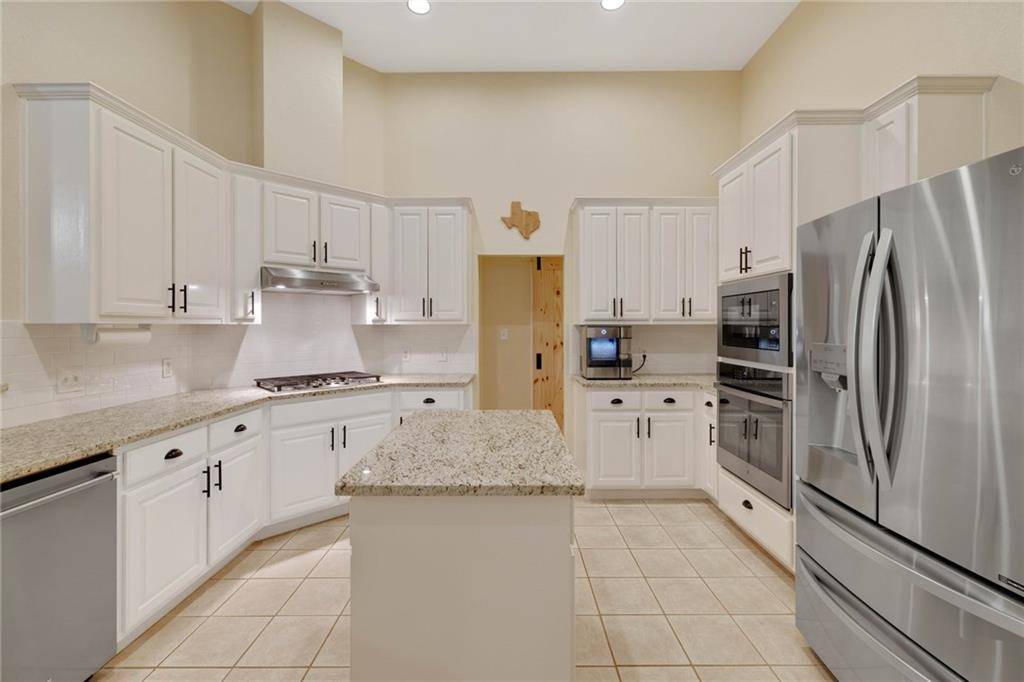 912 Brighton Bend LN, Cedar Park, TX 78613