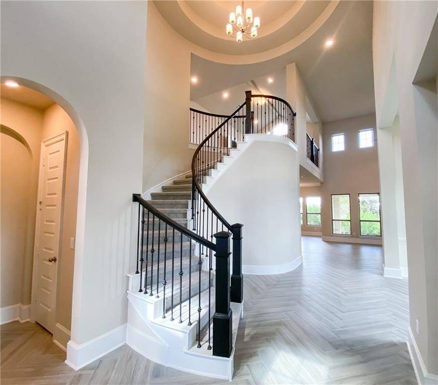 19301 Summit Glory TRL, Spicewood, TX 78669