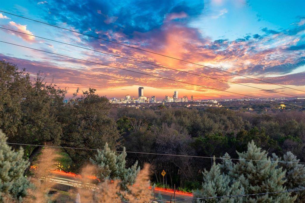 4005 Balcones DR, Austin, TX 78731