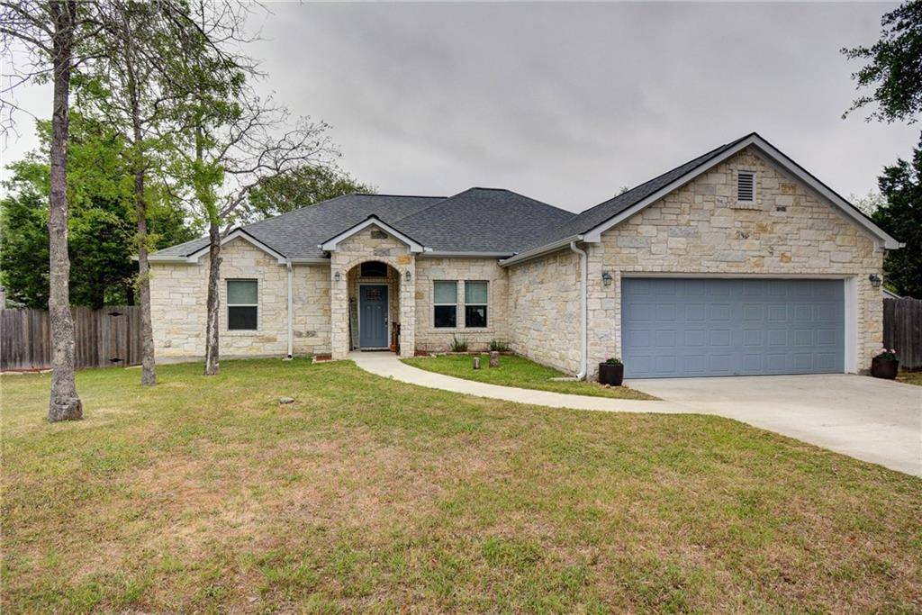 125 N Crestline DR, Bastrop, TX 78602