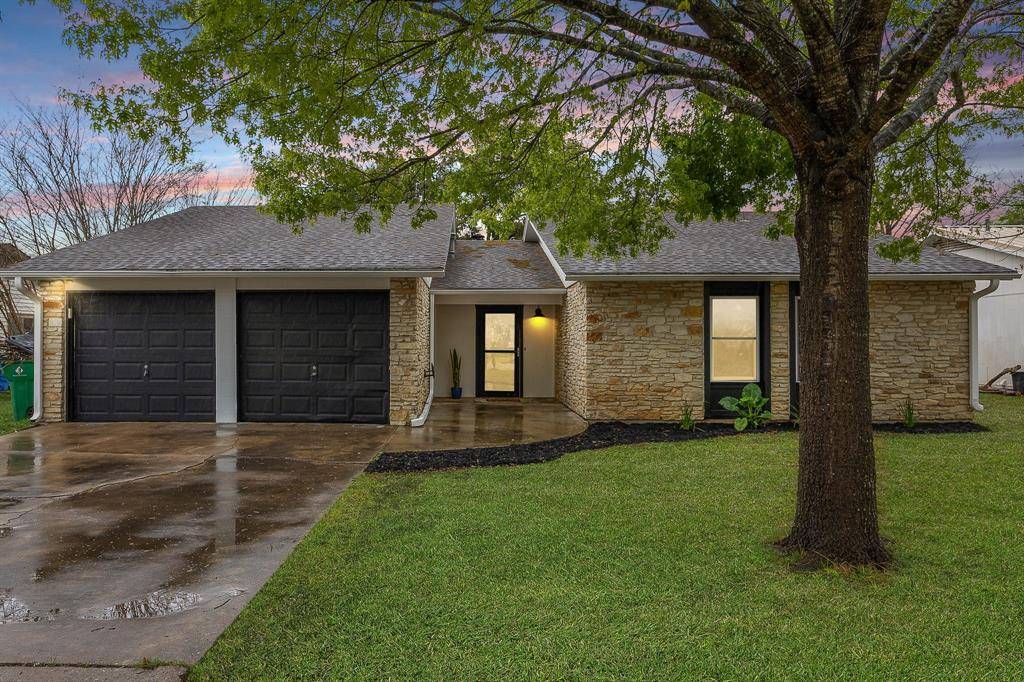 1412 Hillcrest DR, Taylor, TX 76574