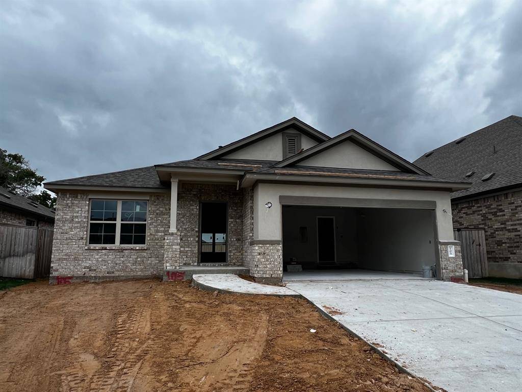 105 Smokebush TRL, Bastrop, TX 78602
