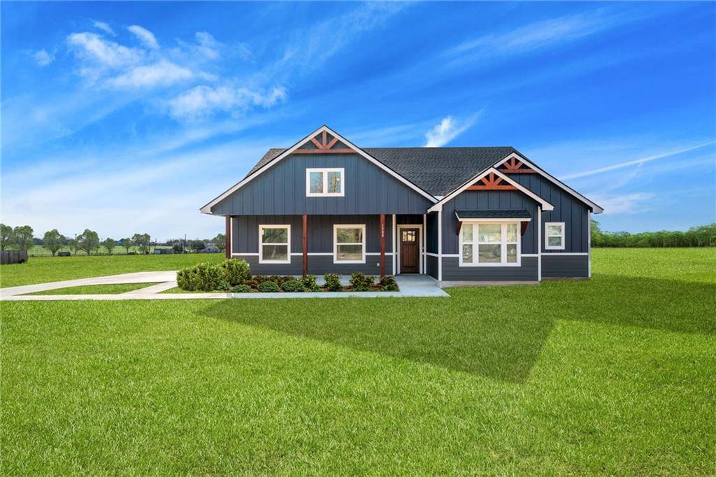 1380 Old Thorndale RD, Taylor, TX 76574