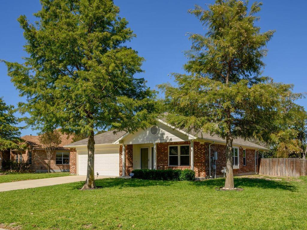 755 Goldenrod ST, Kyle, TX 78640