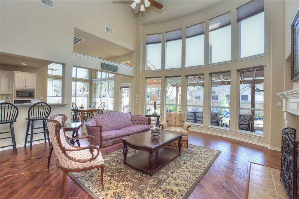 130 Fairwood DR, Georgetown, TX 78628