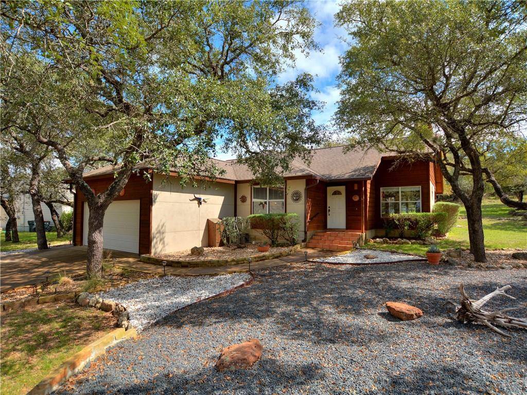 301 Sinclair DR, Spicewood, TX 78669