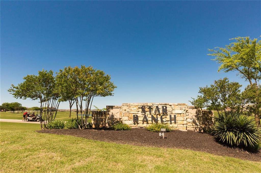 100 Foxroll CV, Hutto, TX 78634