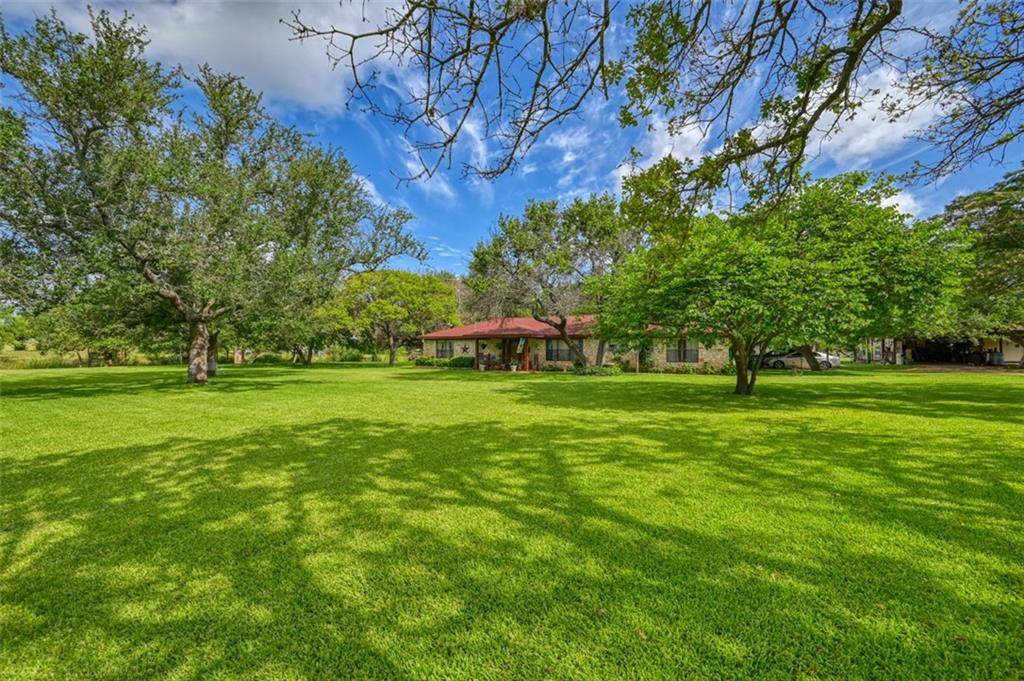 512 Ancient Oaks, Marble Falls, TX 78654