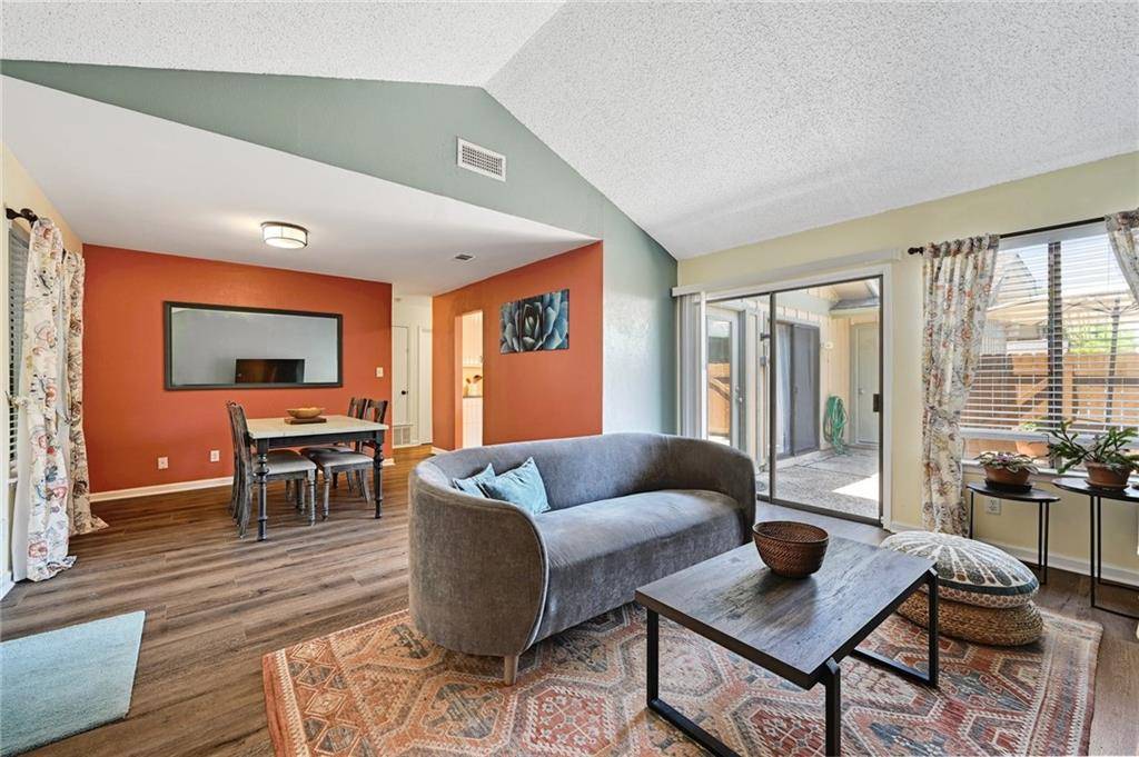 901 Park Village CV, Austin, TX 78758