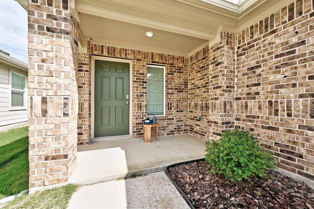 393 Euclid LN, Kyle, TX 78640