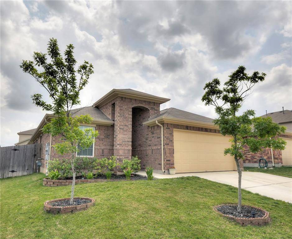 332 Strawberry Blonde DR, Buda, TX 78610