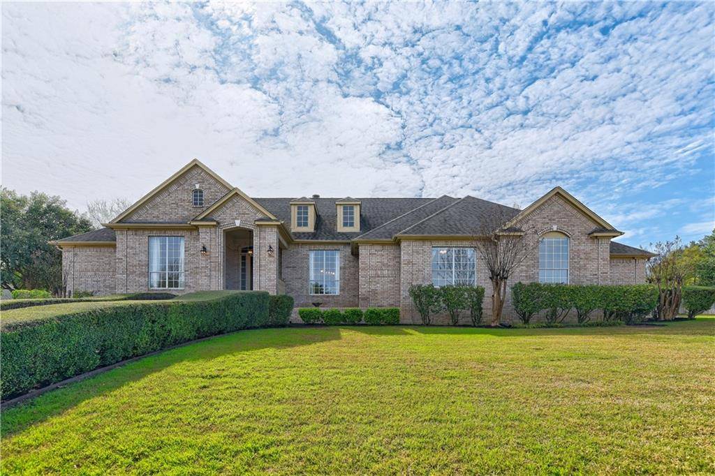 8 Wilderness WAY N, Round Rock, TX 78664