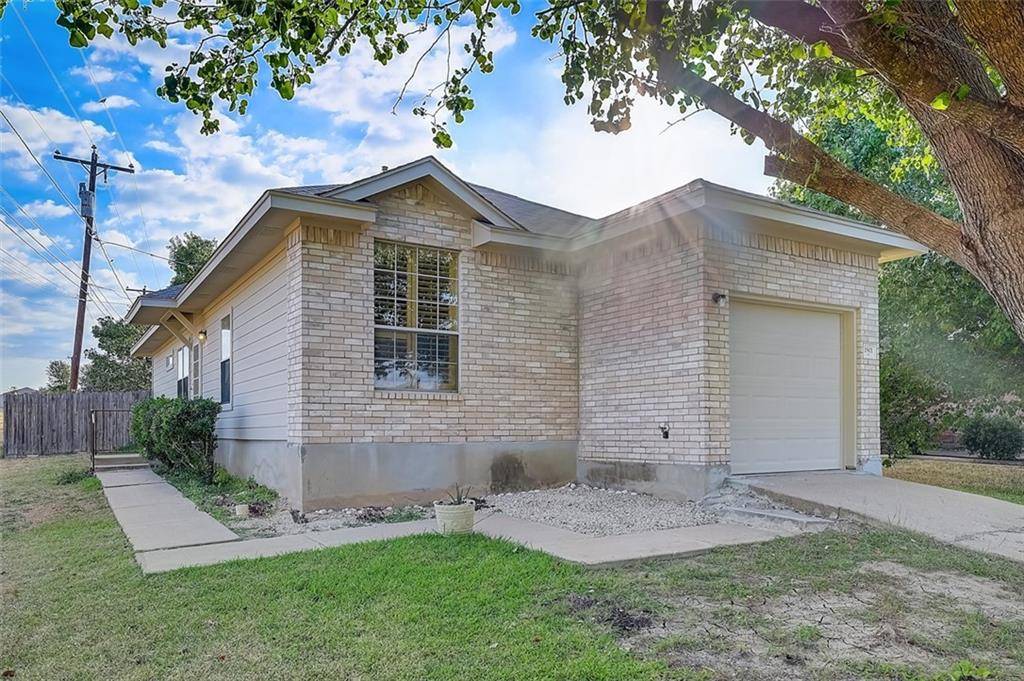 1901 Windy Park DR, Round Rock, TX 78664