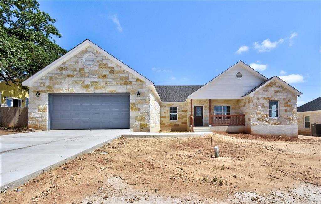 712 Shumard LN, Fredericksburg, TX 78624