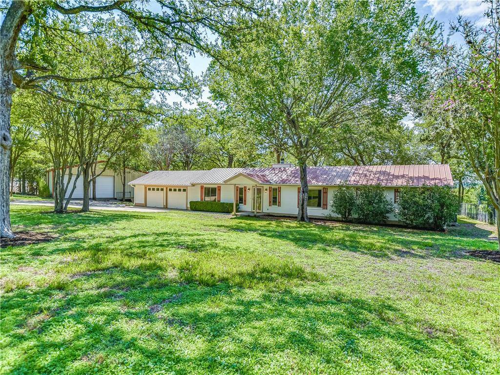 227 Hoffman RD, Bastrop, TX 78602