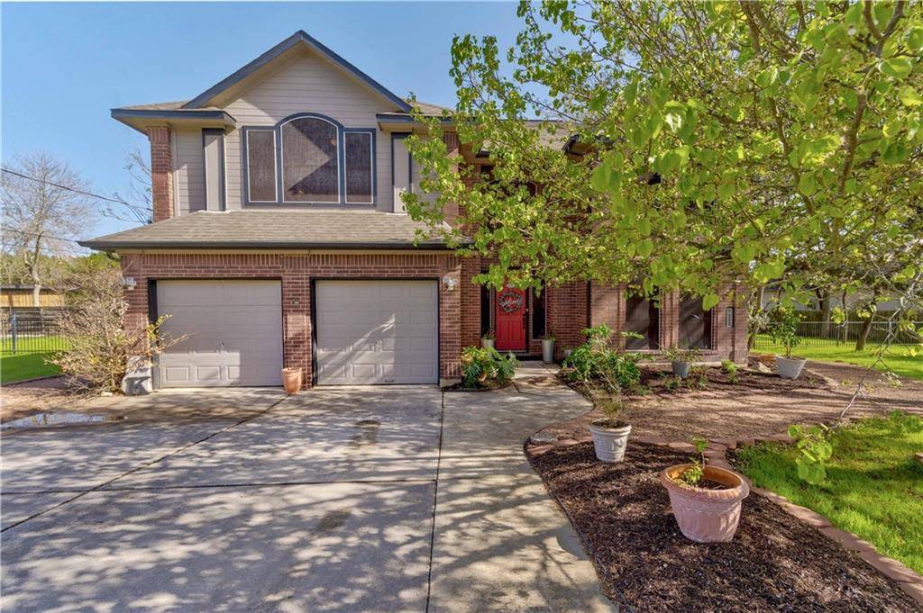222 Primrose DR, Kyle, TX 78640