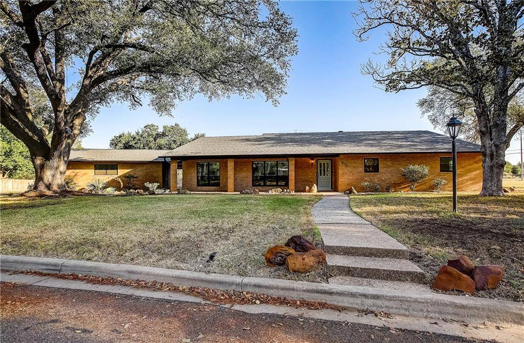1815 Garfield ST, Bastrop, TX 78602