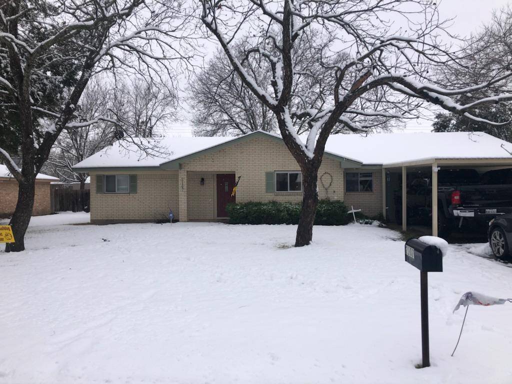 2107 Lathan LN, Taylor, TX 76574
